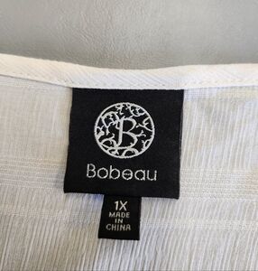 Bobeau Ivory Textured Top